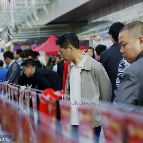 **我们真的低估了这代孩子的辛苦，他们其实最可怜**